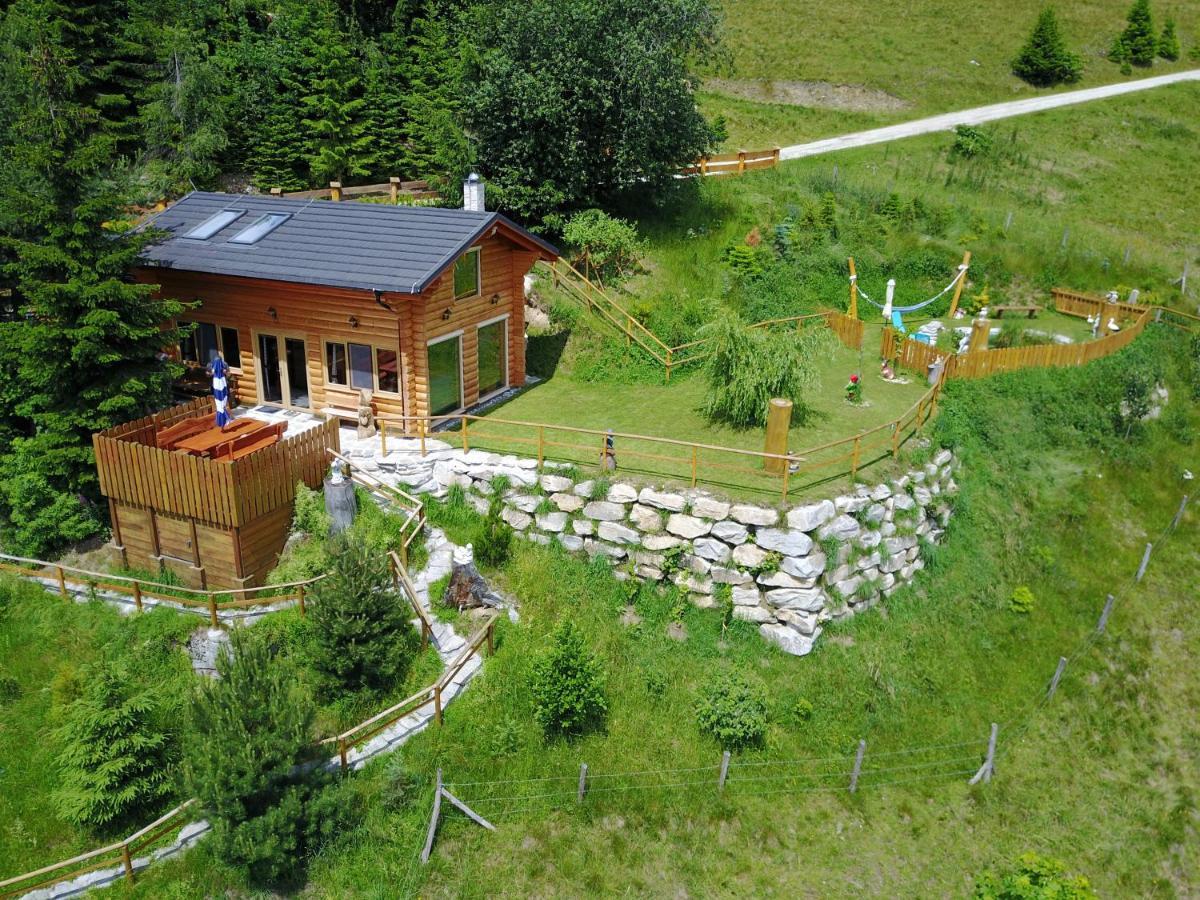 Gluehwuermchenhuette Villa Ratten ภายนอก รูปภาพ