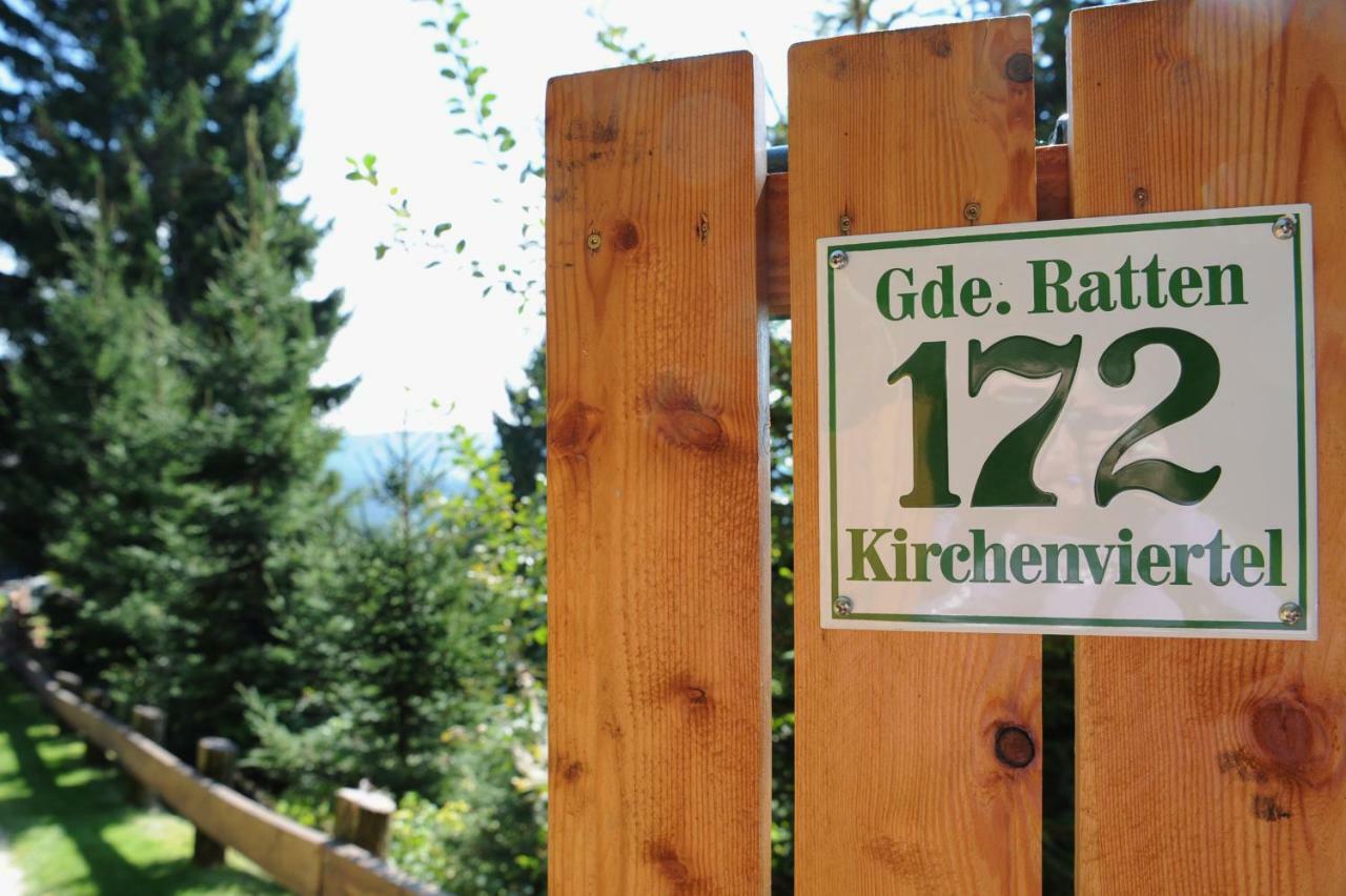 Gluehwuermchenhuette Villa Ratten ภายนอก รูปภาพ
