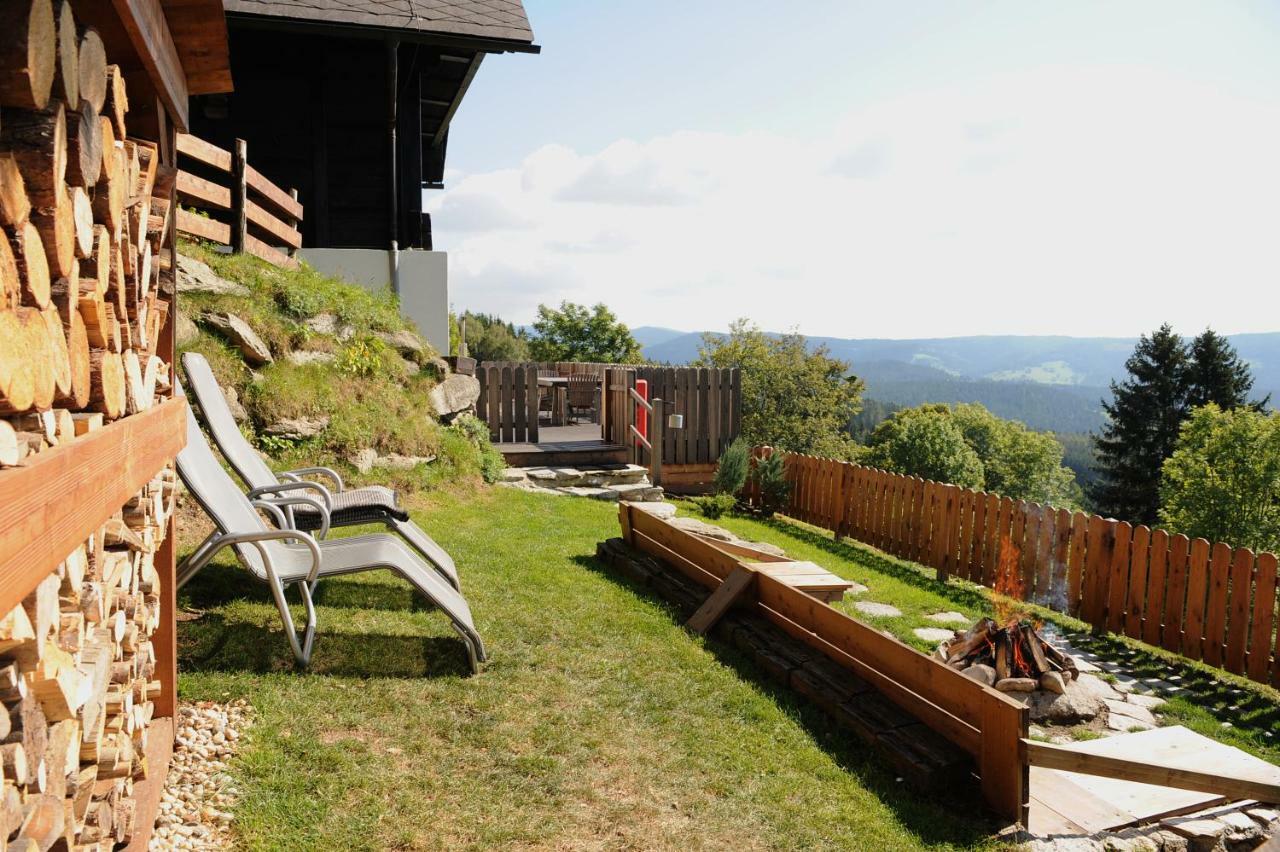 Gluehwuermchenhuette Villa Ratten ภายนอก รูปภาพ