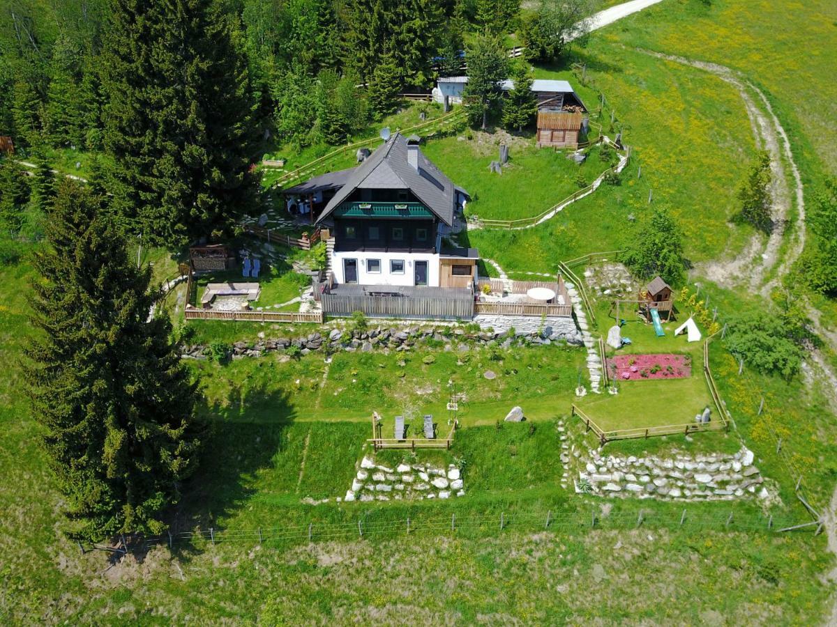 Gluehwuermchenhuette Villa Ratten ภายนอก รูปภาพ